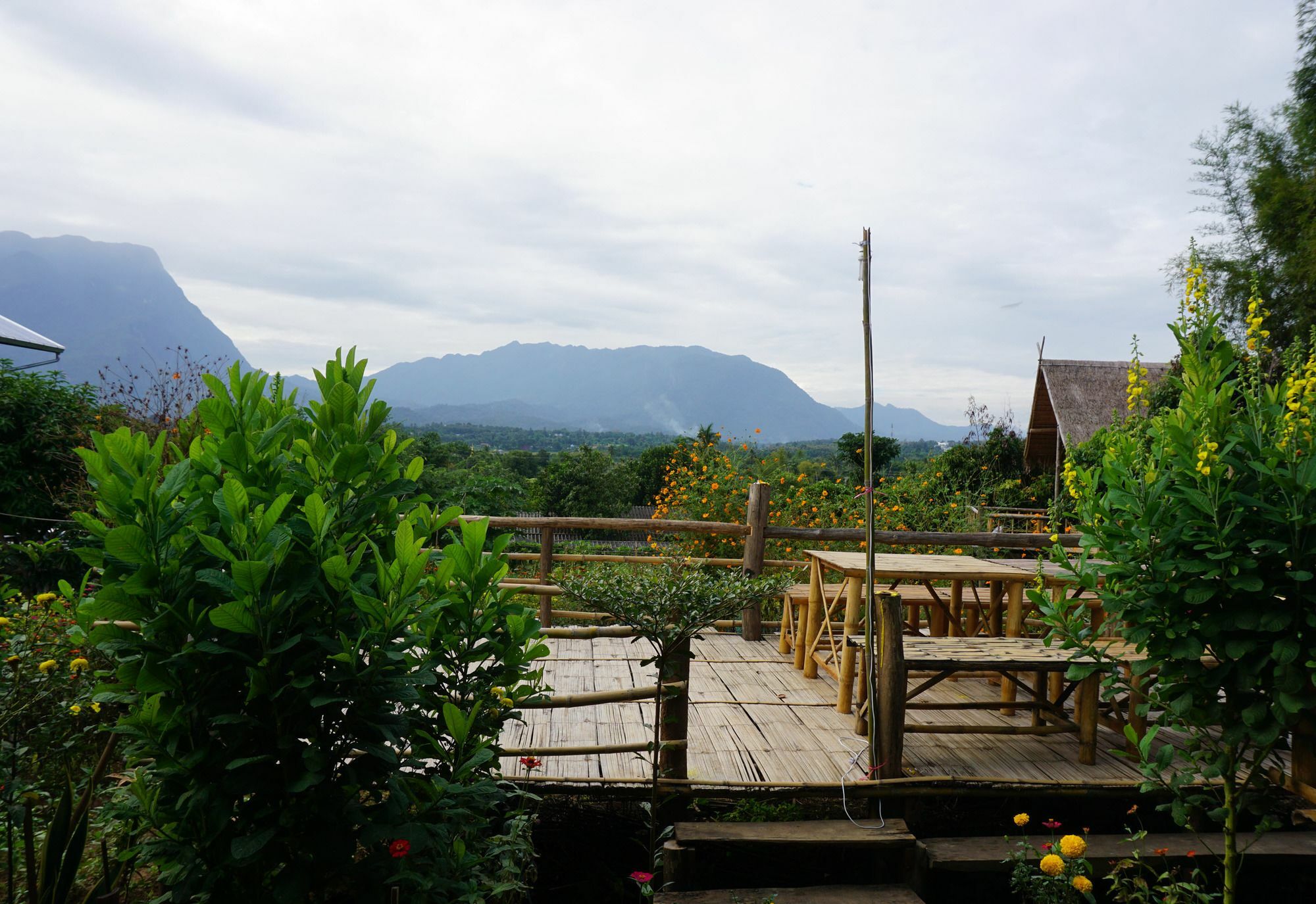 Baan Aingdoi Homestay, Chiang Dao Exterior foto